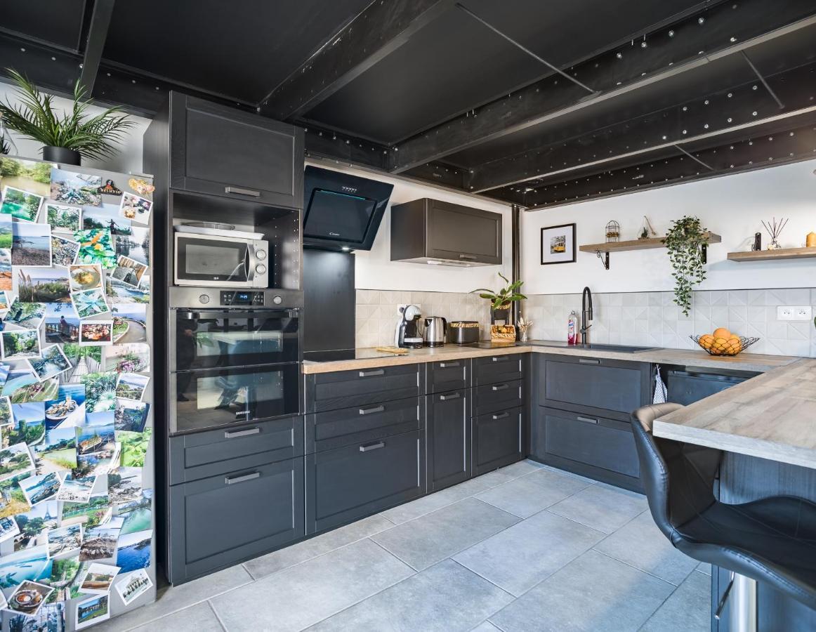 Loft Avec Jardin Et Parking Prive Apartment ทรัวส์ ภายนอก รูปภาพ